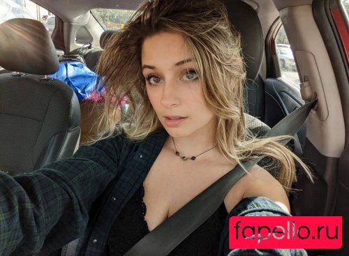 katerino Onlyfans Photo Gallery 