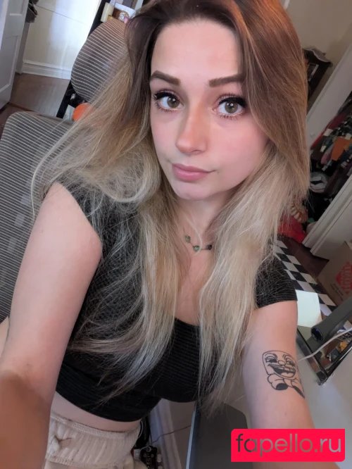 katerino Onlyfans Photo Gallery 