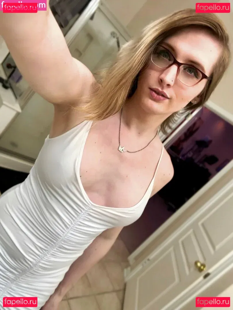 VeronicaJae Onlyfans Photo Gallery 