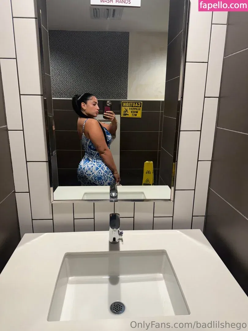 badlilshego Onlyfans Photo Gallery 