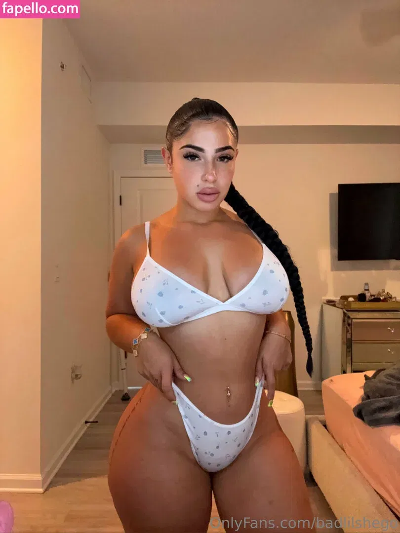badlilshego Onlyfans Photo Gallery 