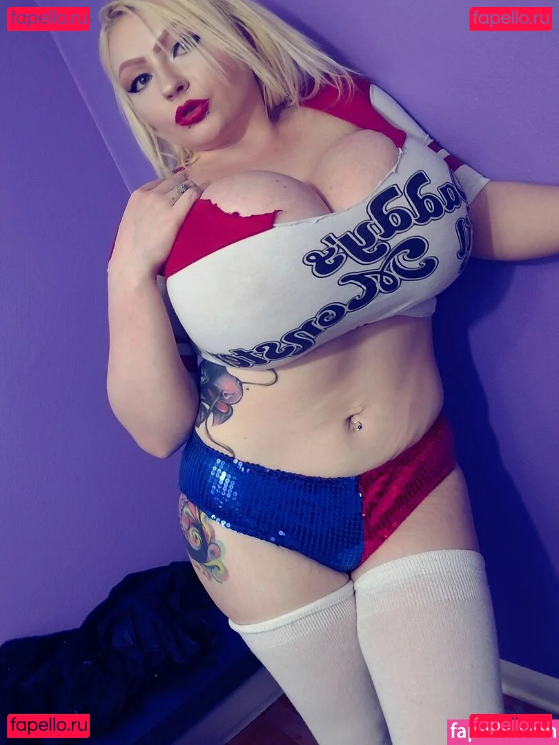 raelynnriley Onlyfans Photo Gallery 