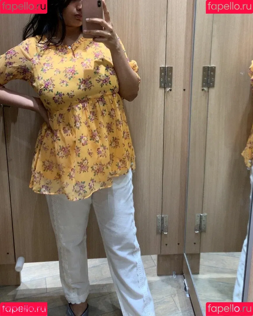 Desi Aurora Onlyfans Photo Gallery 