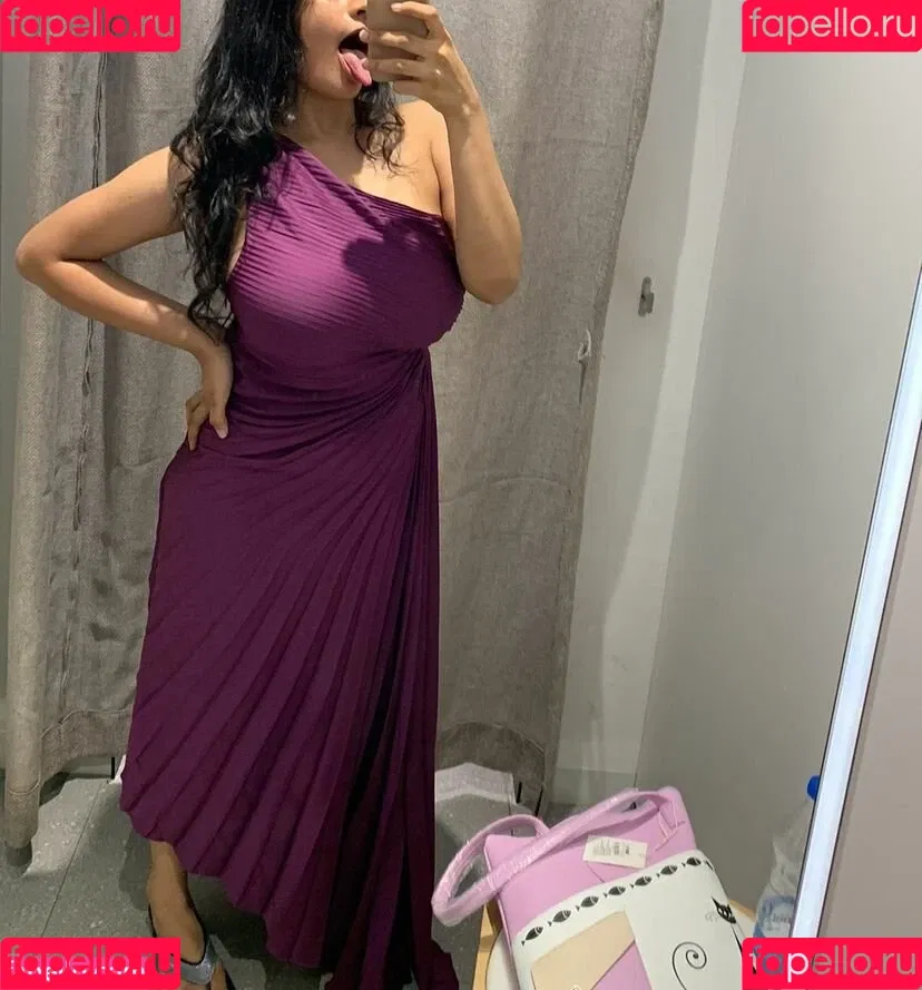 Desi Aurora Onlyfans Photo Gallery 