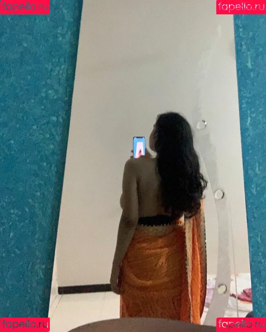 Desi Aurora Onlyfans Photo Gallery 