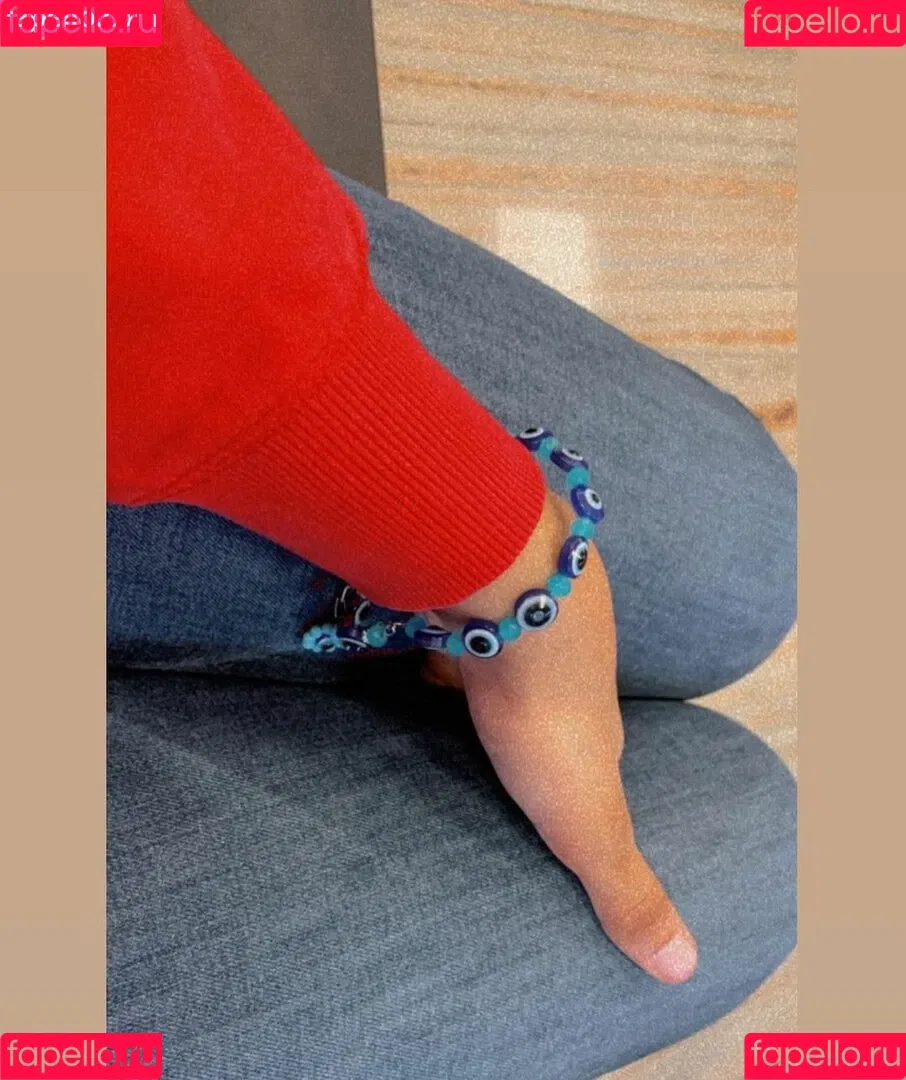 Desi Aurora Onlyfans Photo Gallery 