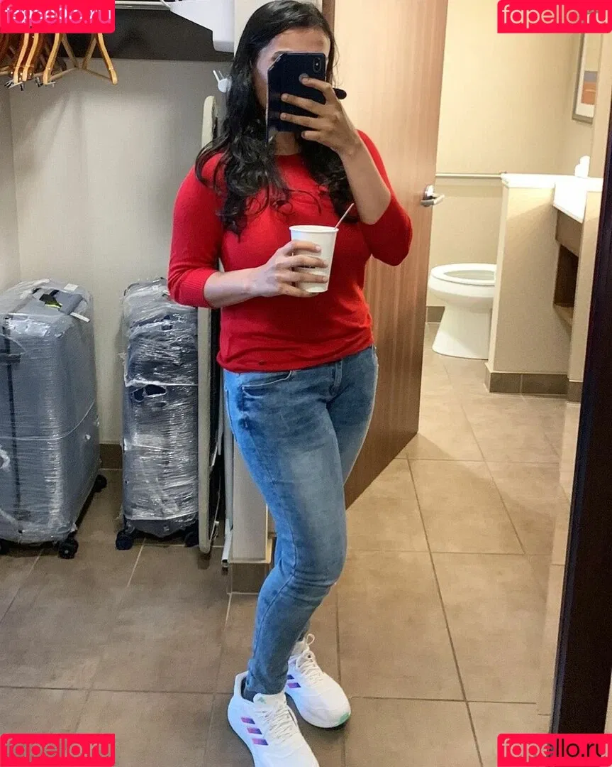 Desi Aurora Onlyfans Photo Gallery 