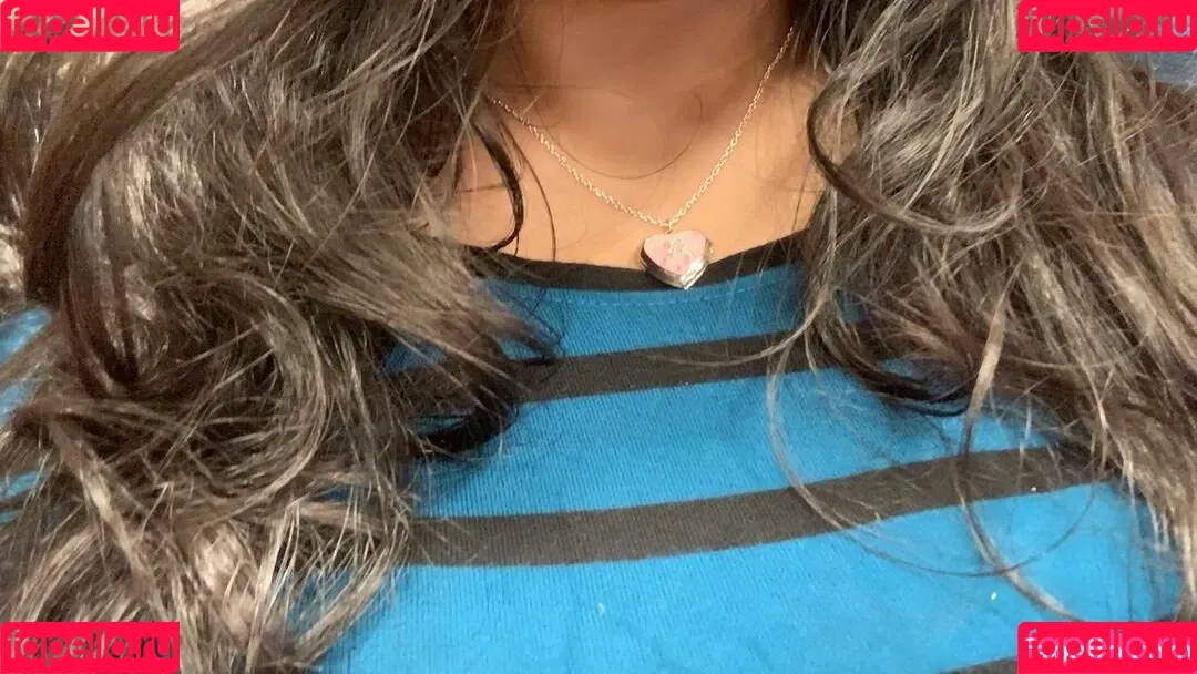 Desi Aurora Onlyfans Photo Gallery 