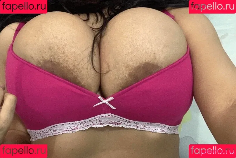 Desi Aurora Onlyfans Photo Gallery 