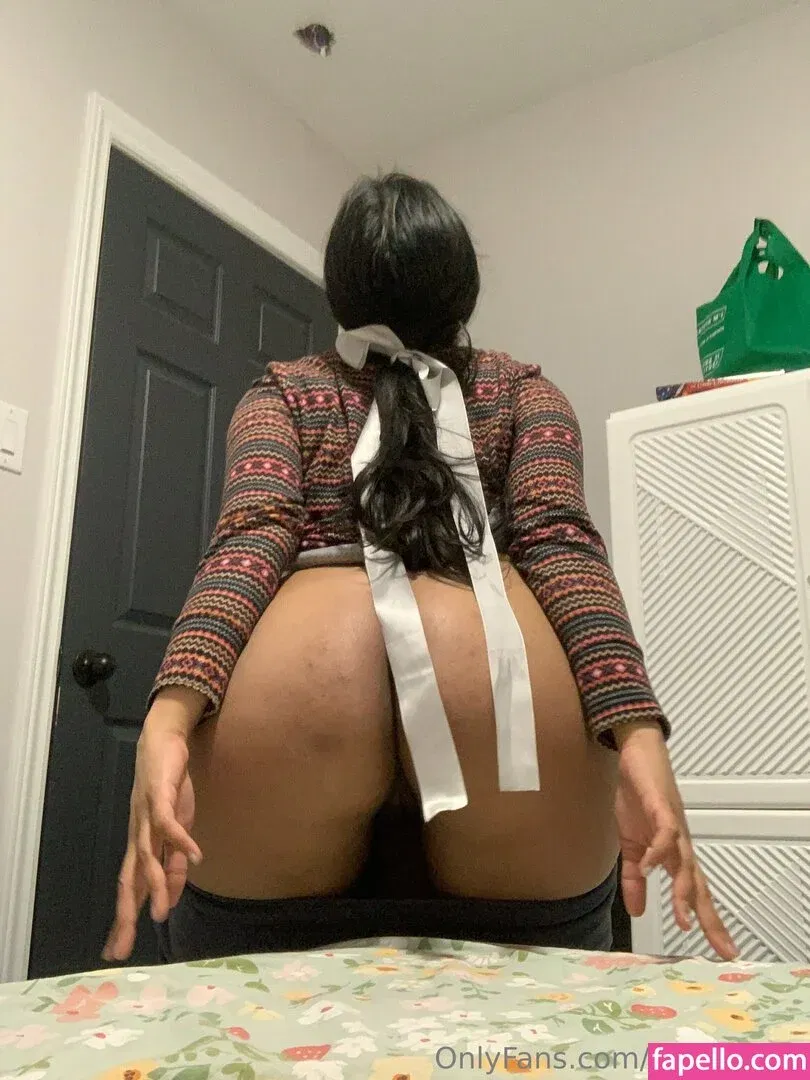 Desi Aurora Onlyfans Photo Gallery 