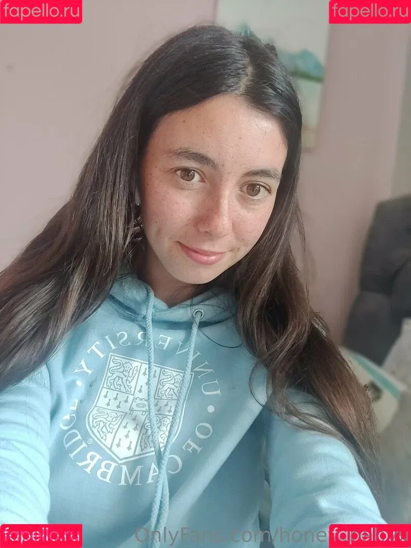 Baby Ash Onlyfans Photo Gallery 