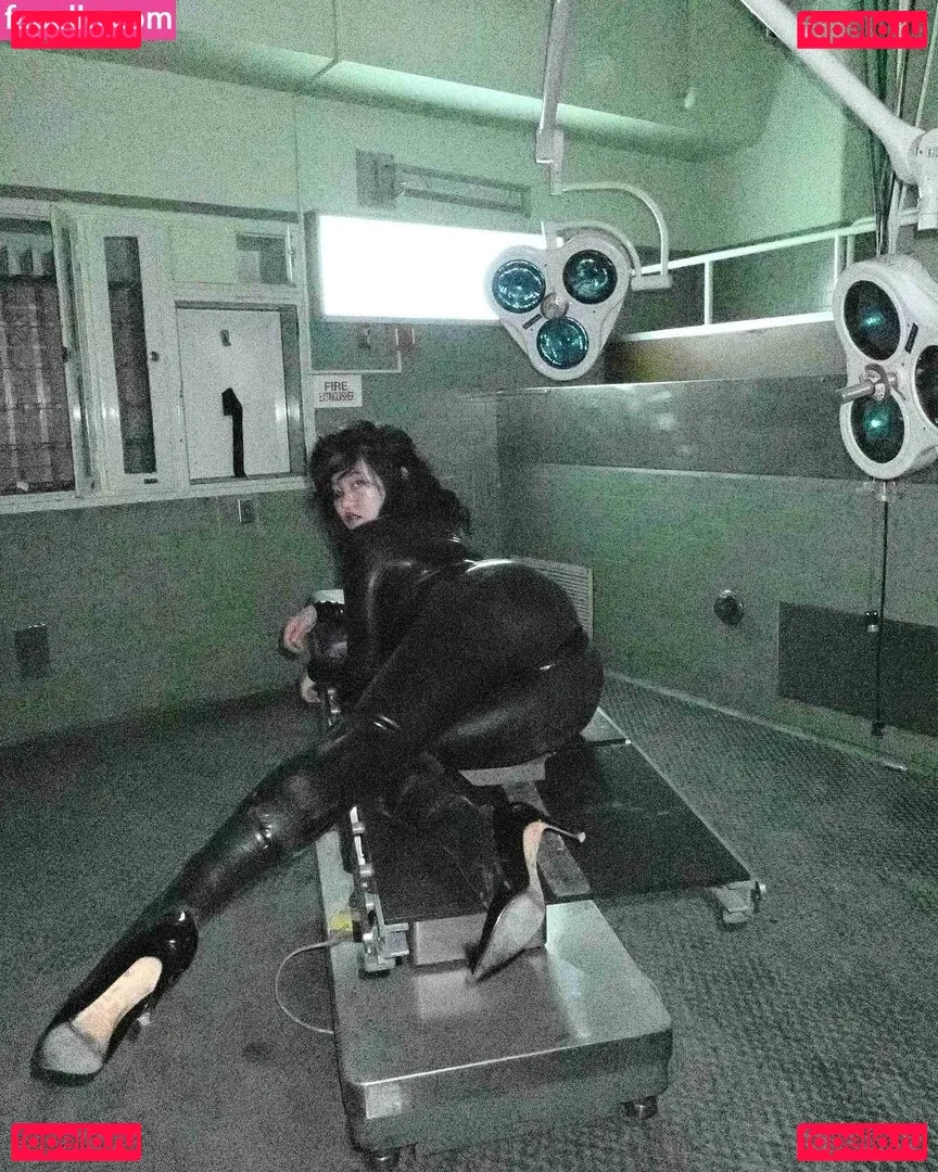 Lydiaren Onlyfans Photo Gallery 