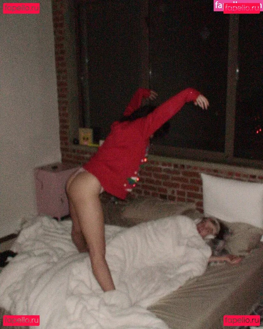 Lydiaren Onlyfans Photo Gallery 