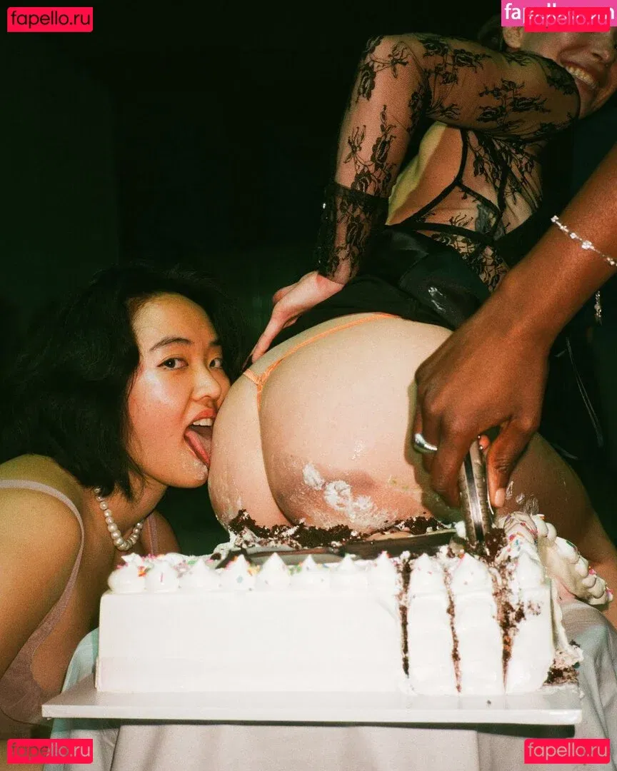 Lydiaren Onlyfans Photo Gallery 