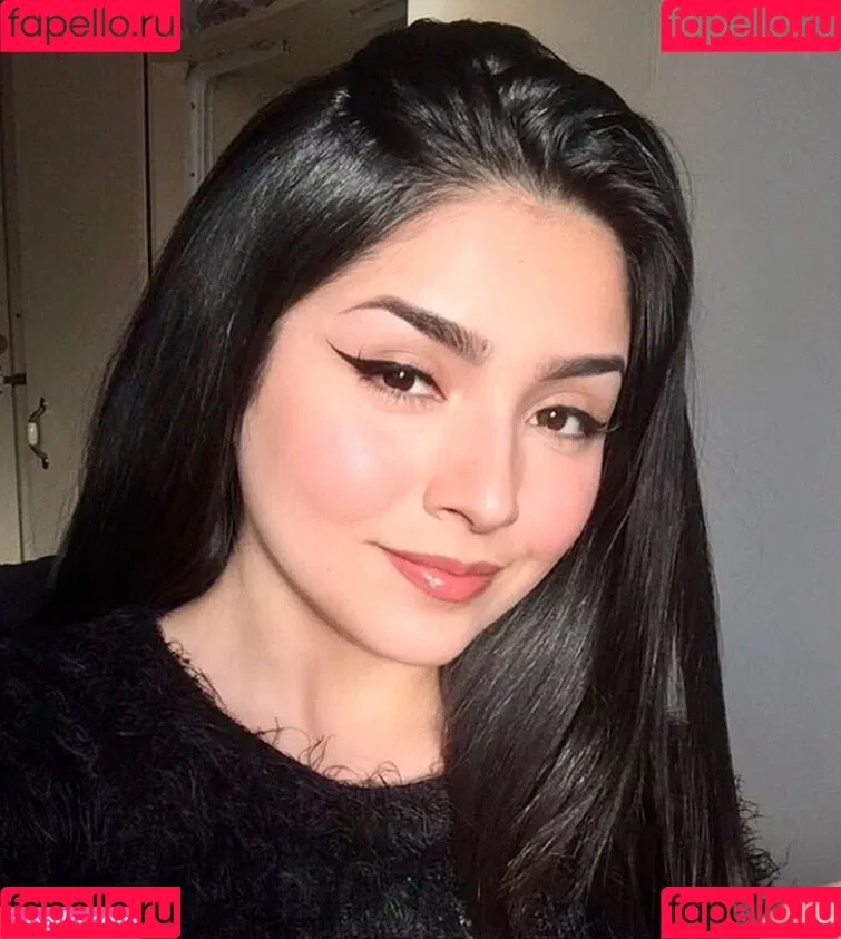 Flores_Isabella98 Onlyfans Photo Gallery 