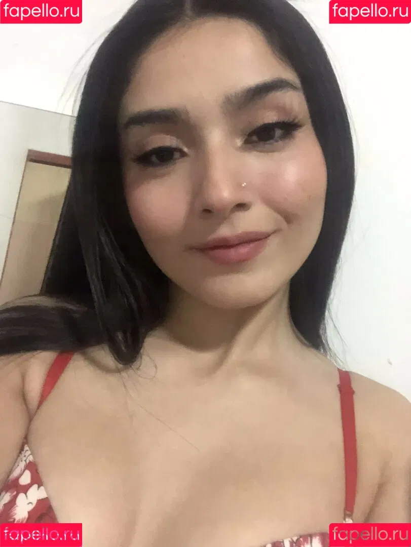 Flores_Isabella98 Onlyfans Photo Gallery 