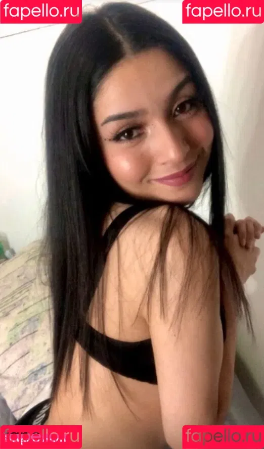 Flores_Isabella98 Onlyfans Photo Gallery 