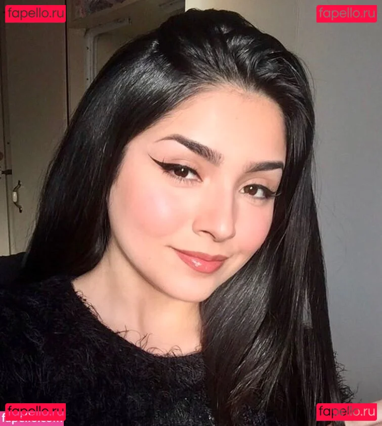 Flores_Isabella98 Onlyfans Photo Gallery 