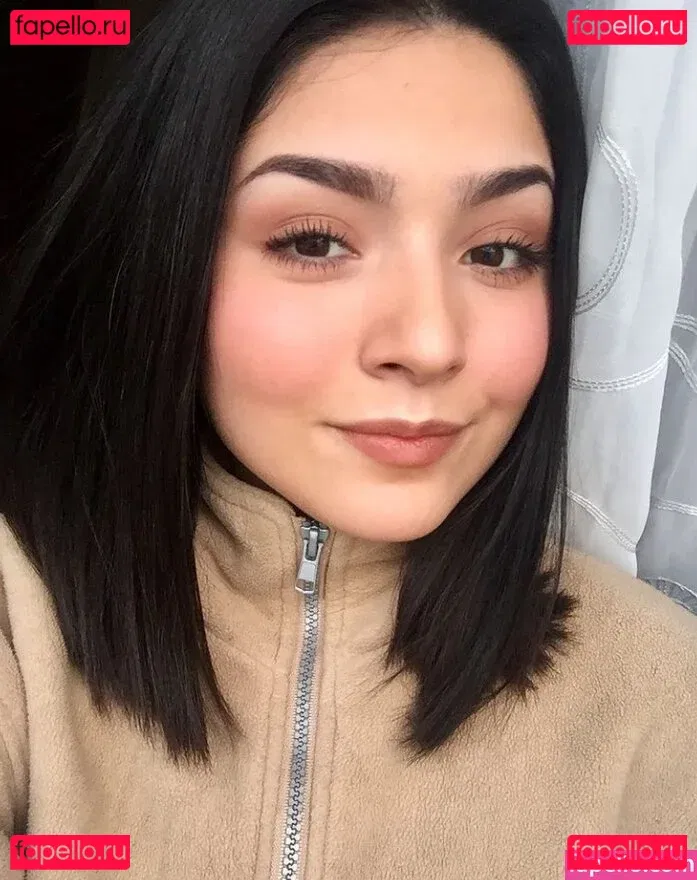 Flores_Isabella98 Onlyfans Photo Gallery 