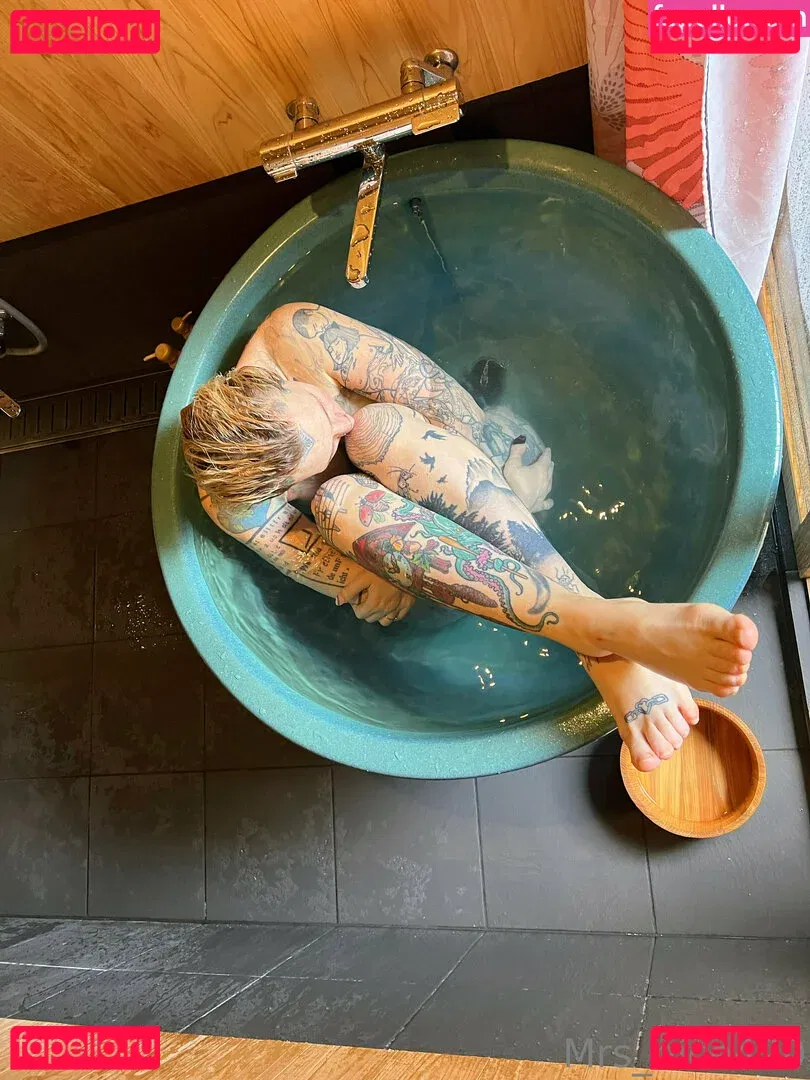 Mrs Nice Onlyfans Photo Gallery 