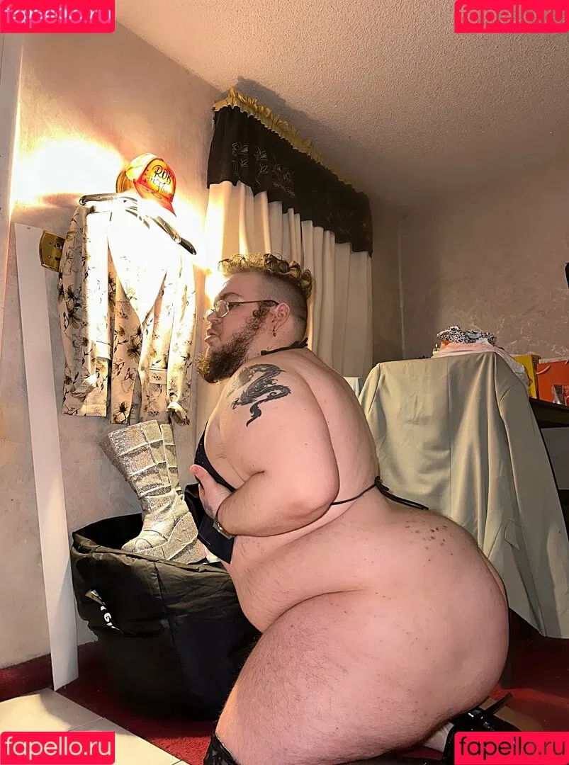 robtheflamingo Onlyfans Photo Gallery 