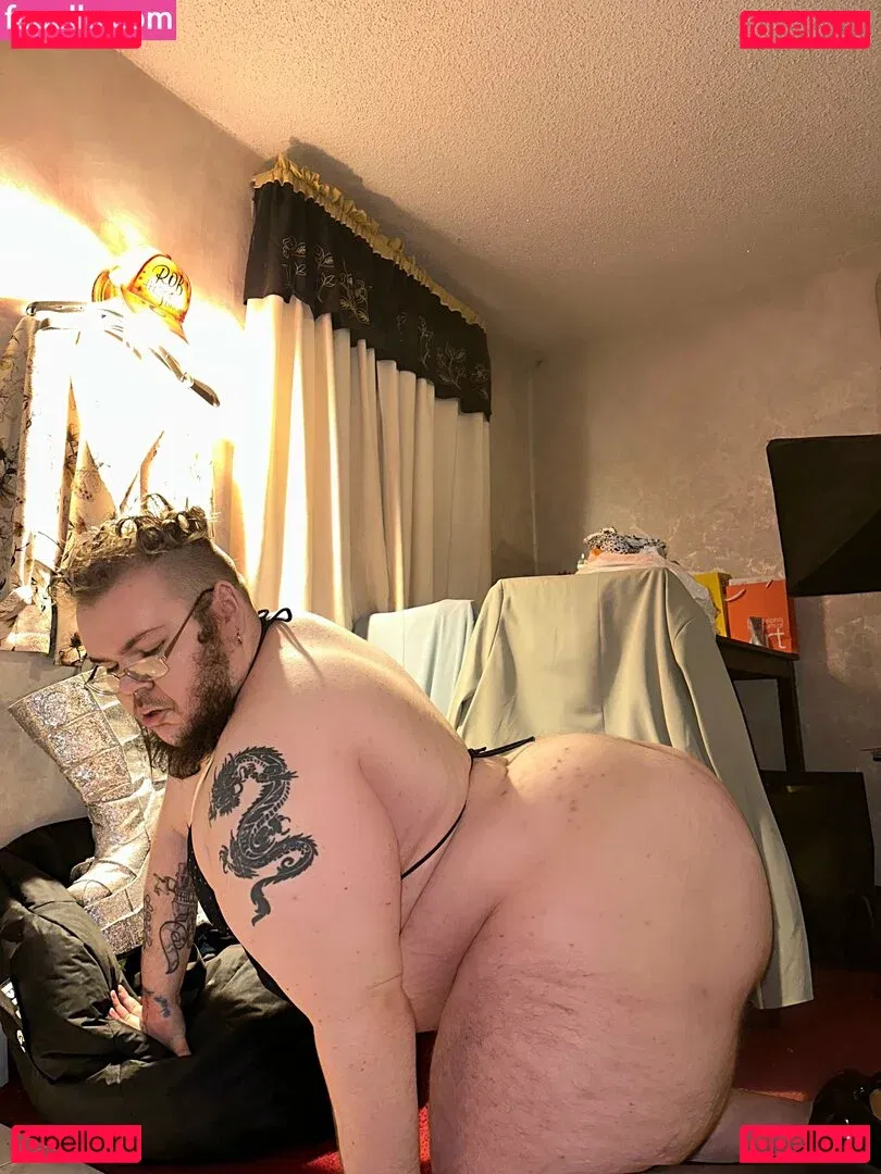 robtheflamingo Onlyfans Photo Gallery 