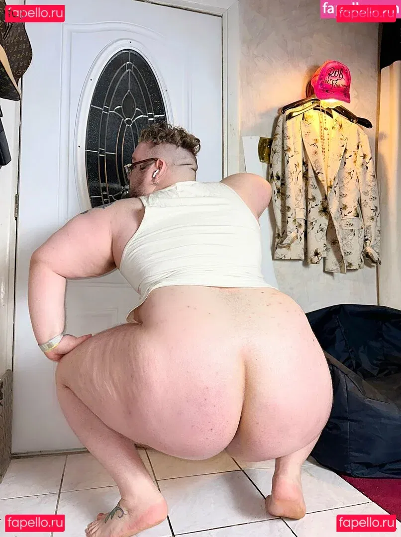 robtheflamingo Onlyfans Photo Gallery 