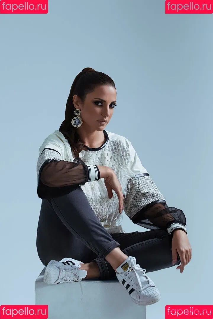 Dorra Zarrouk Onlyfans Photo Gallery 