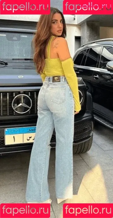 Dorra Zarrouk Onlyfans Photo Gallery 