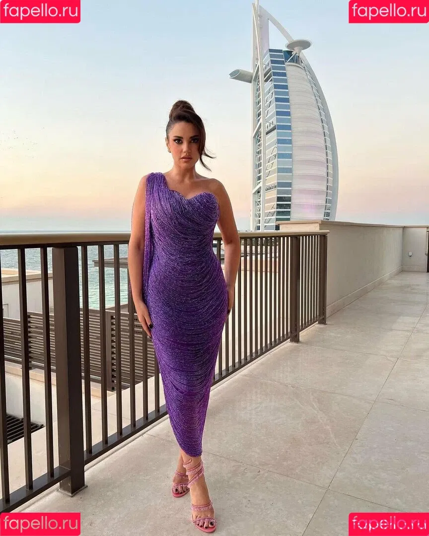 Dorra Zarrouk Onlyfans Photo Gallery 