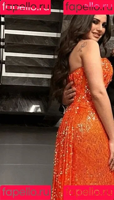 Dorra Zarrouk Onlyfans Photo Gallery 