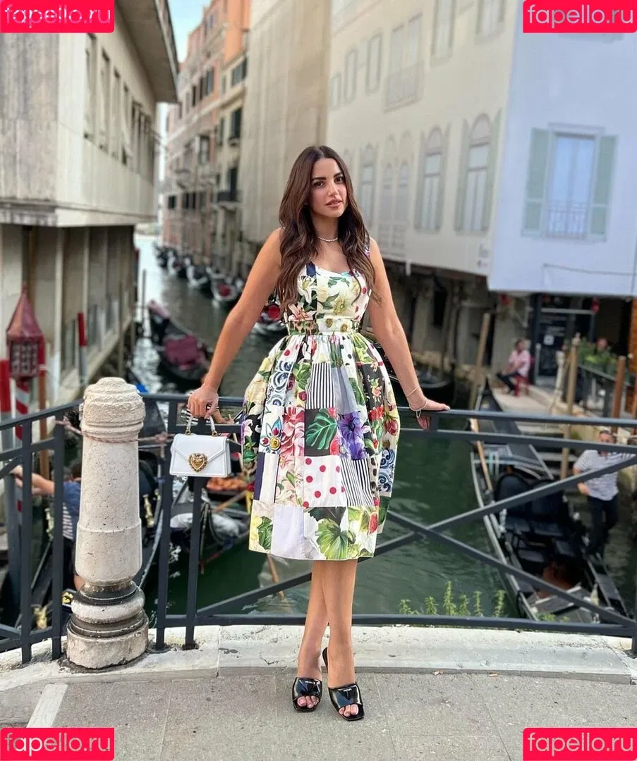 Dorra Zarrouk Onlyfans Photo Gallery 