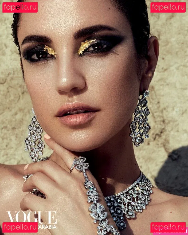 Dorra Zarrouk Onlyfans Photo Gallery 