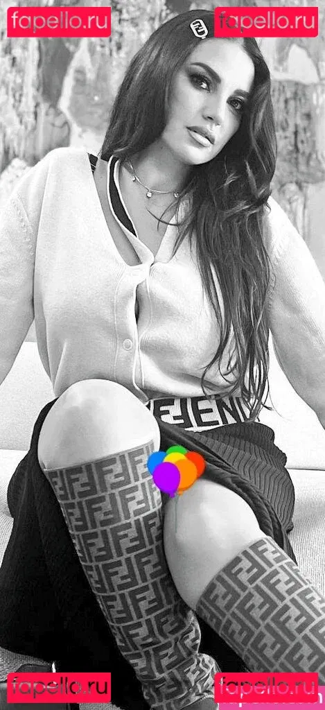 Dorra Zarrouk Onlyfans Photo Gallery 