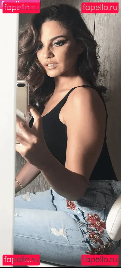 Dorra Zarrouk Onlyfans Photo Gallery 