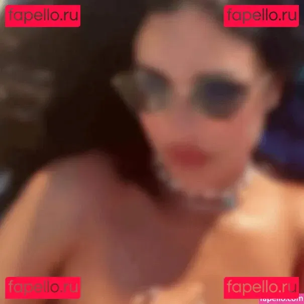 Dorra Zarrouk Onlyfans Photo Gallery 