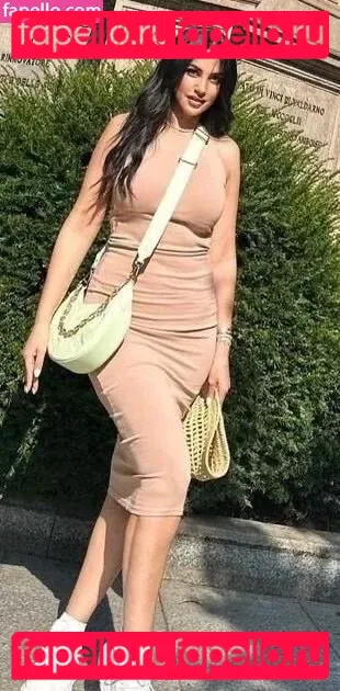 Dorra Zarrouk Onlyfans Photo Gallery 