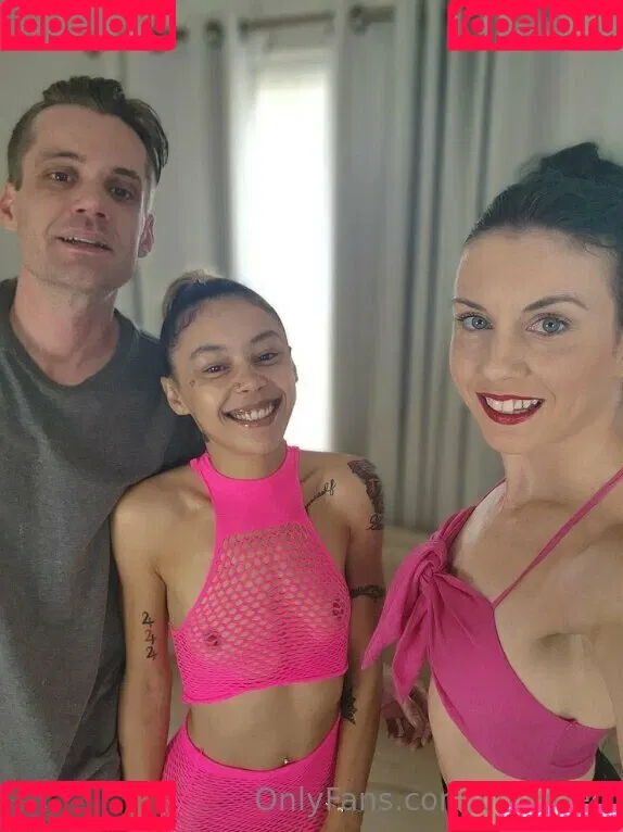 vmvideo Onlyfans Photo Gallery 