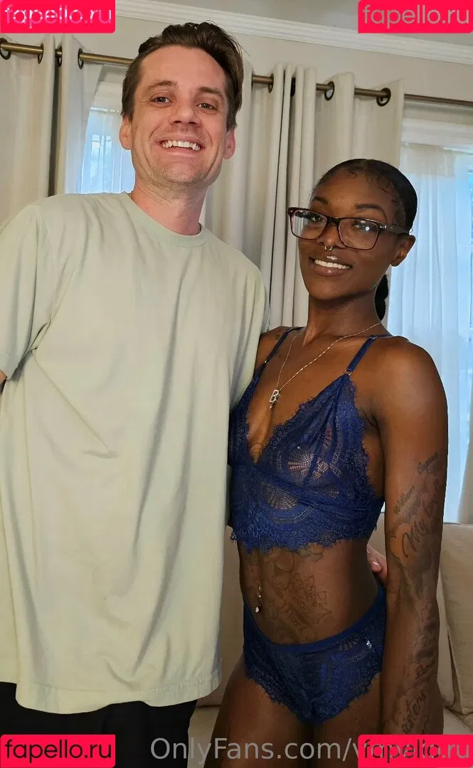 vmvideo Onlyfans Photo Gallery 