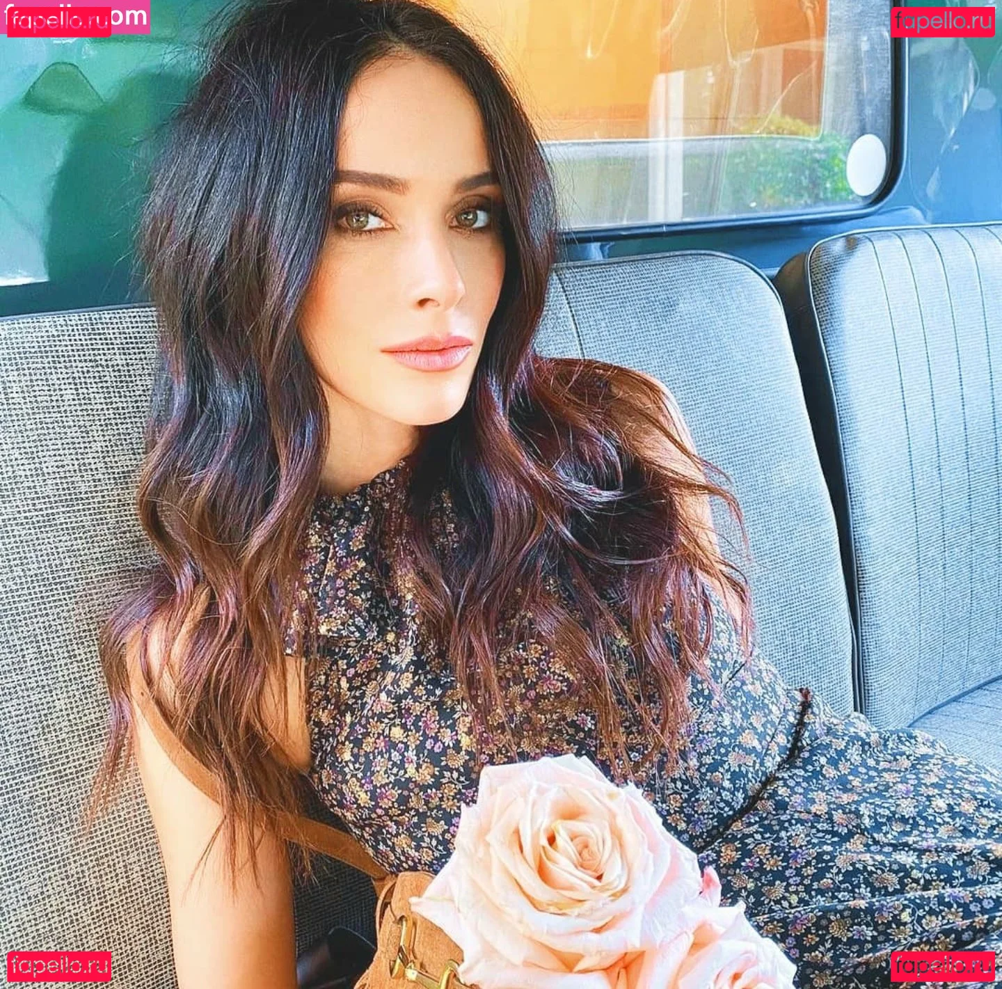 Abigail Spencer Onlyfans Photo Gallery 