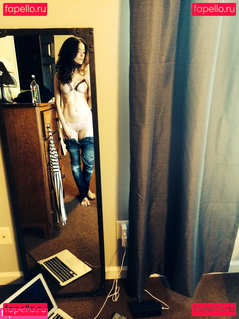 Abigail Spencer Onlyfans Photo Gallery 