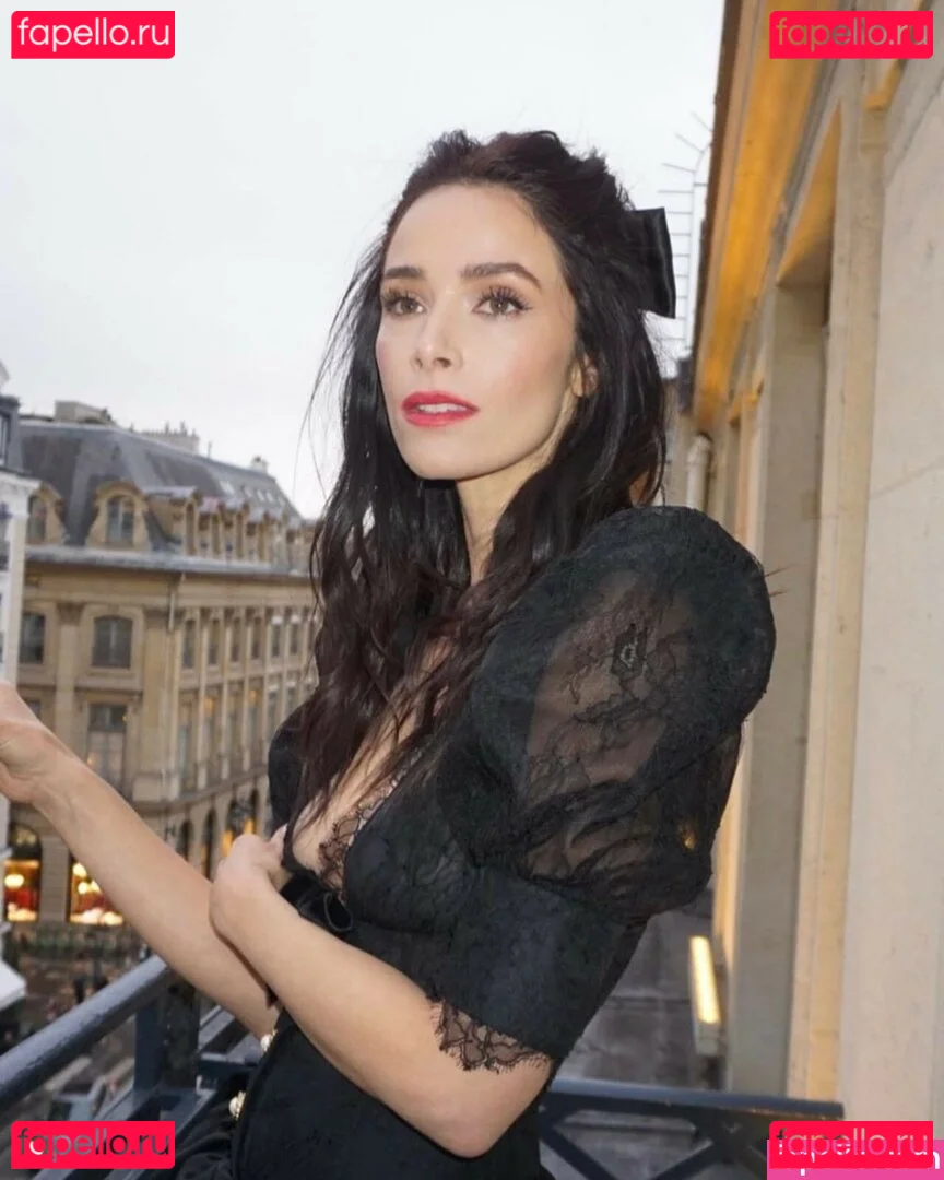 Abigail Spencer Onlyfans Photo Gallery 