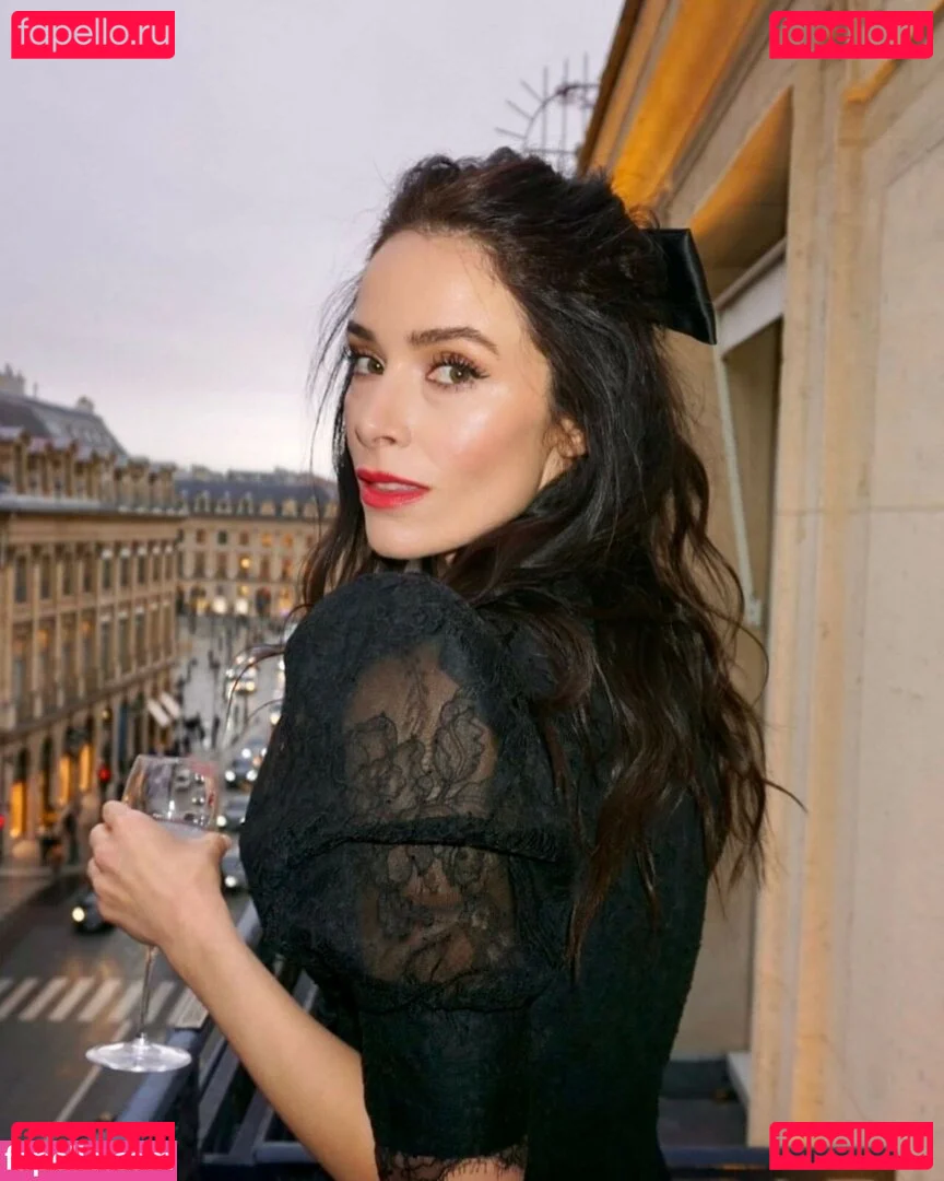 Abigail Spencer Onlyfans Photo Gallery 