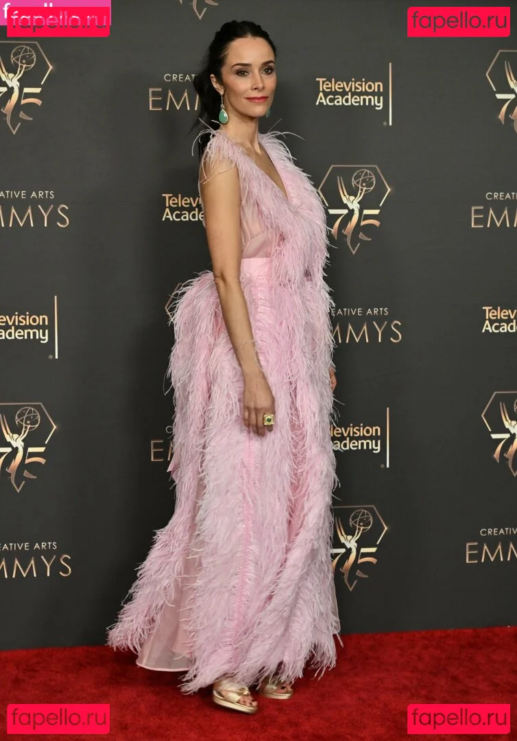 Abigail Spencer Onlyfans Photo Gallery 