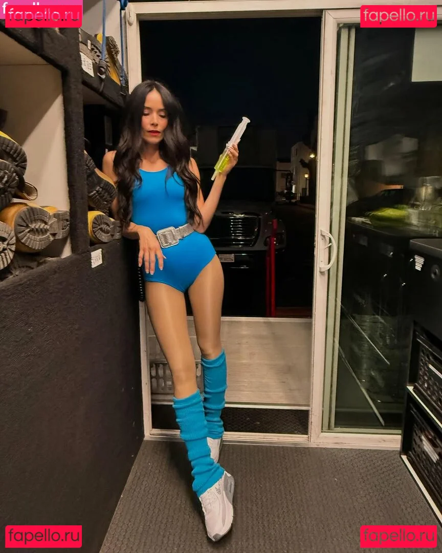 Abigail Spencer Onlyfans Photo Gallery 