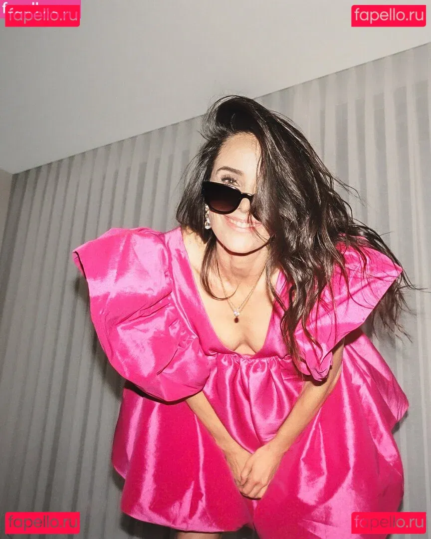 Abigail Spencer Onlyfans Photo Gallery 