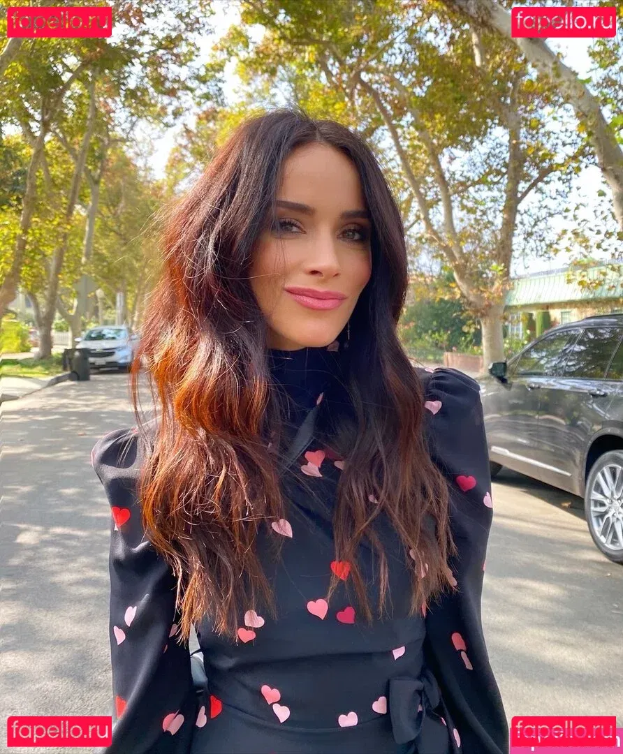 Abigail Spencer Onlyfans Photo Gallery 