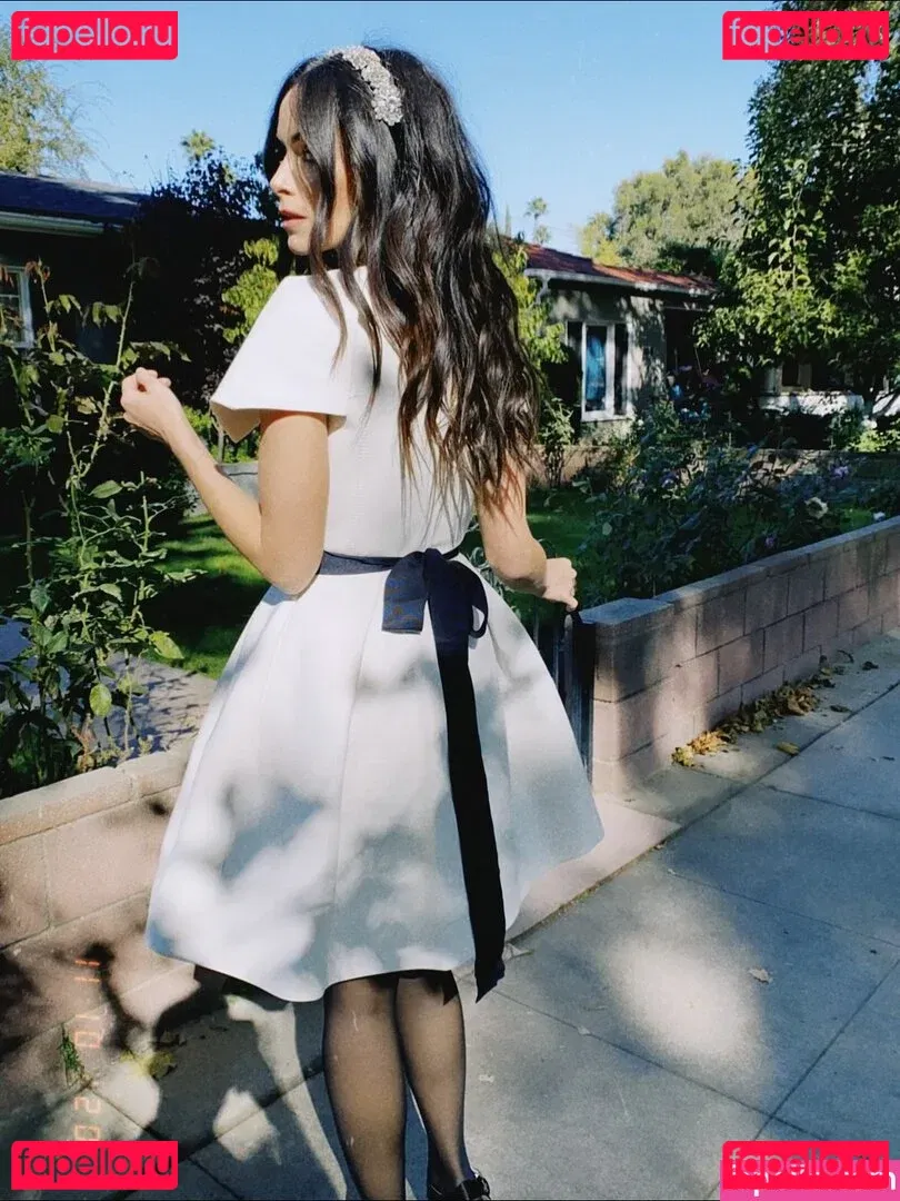 Abigail Spencer Onlyfans Photo Gallery 