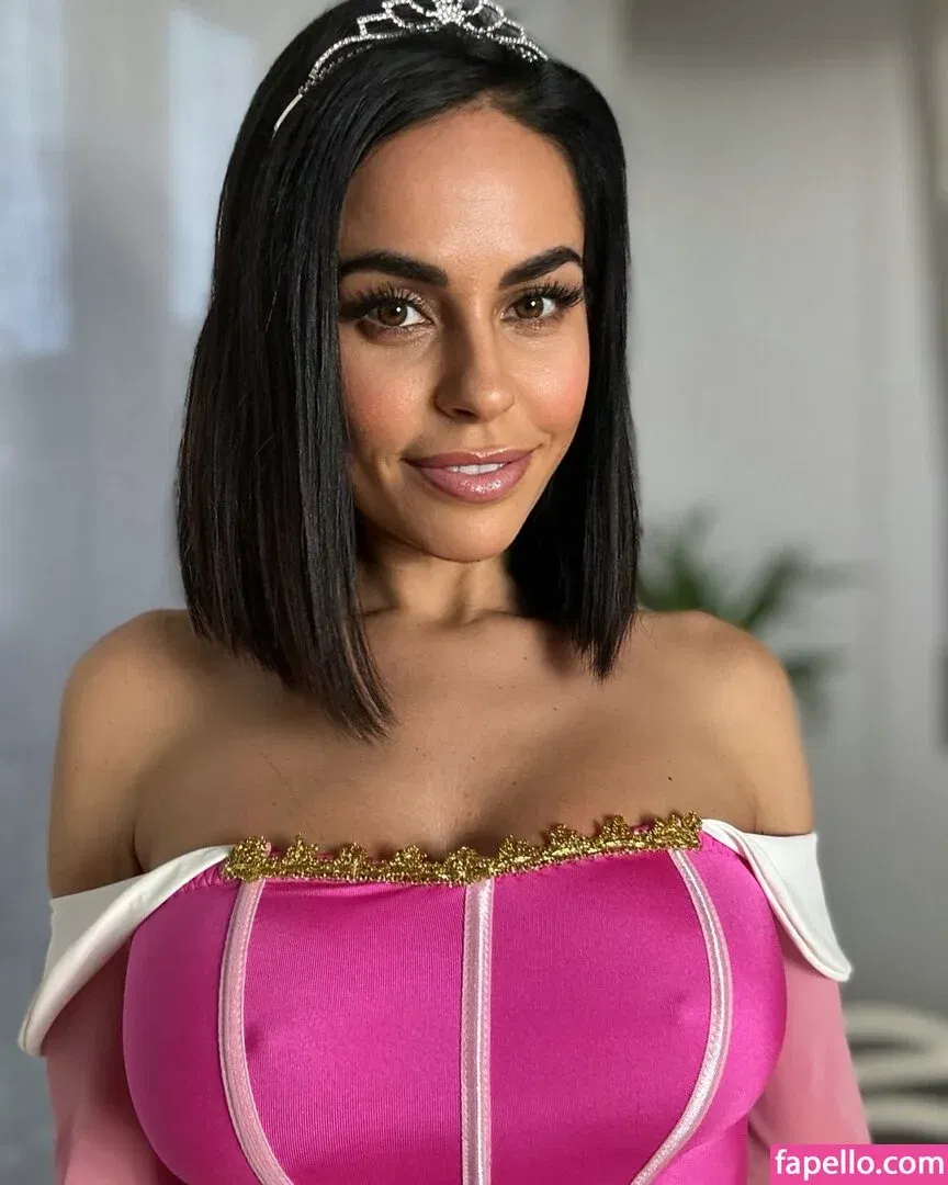 Makayla Mcquoid Onlyfans Photo Gallery 