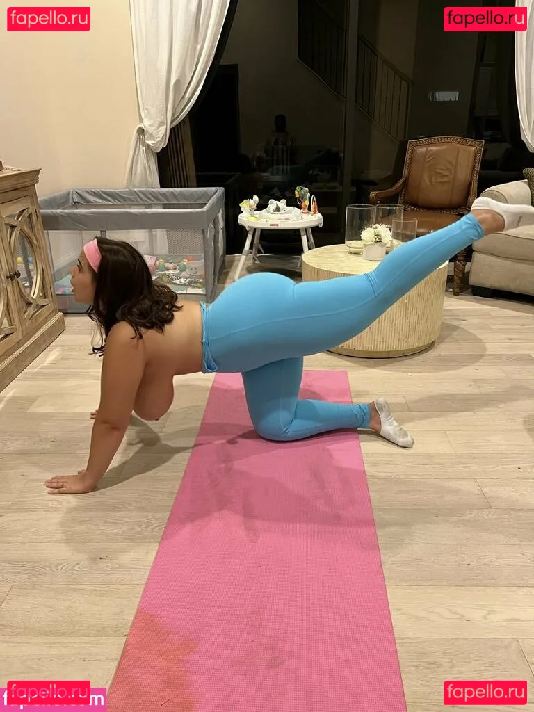 Cutiepiekim Onlyfans Photo Gallery 